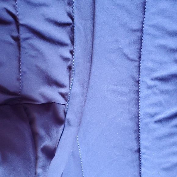 Nuage Navy puffer jacket faux fur hood. Expandable zips on side NWT Small - Picture 16 of 16